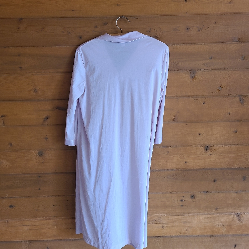 Vintage Vanity Fair Pale Pink Button Front Dressing Nightgown Shirt Medium - Picture 2 of 5